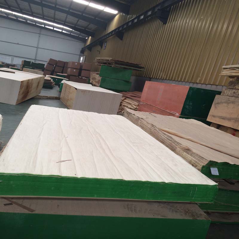 2*8ft 0.5mm engineered wood veneer recon material wood veneer sheet  for plywood