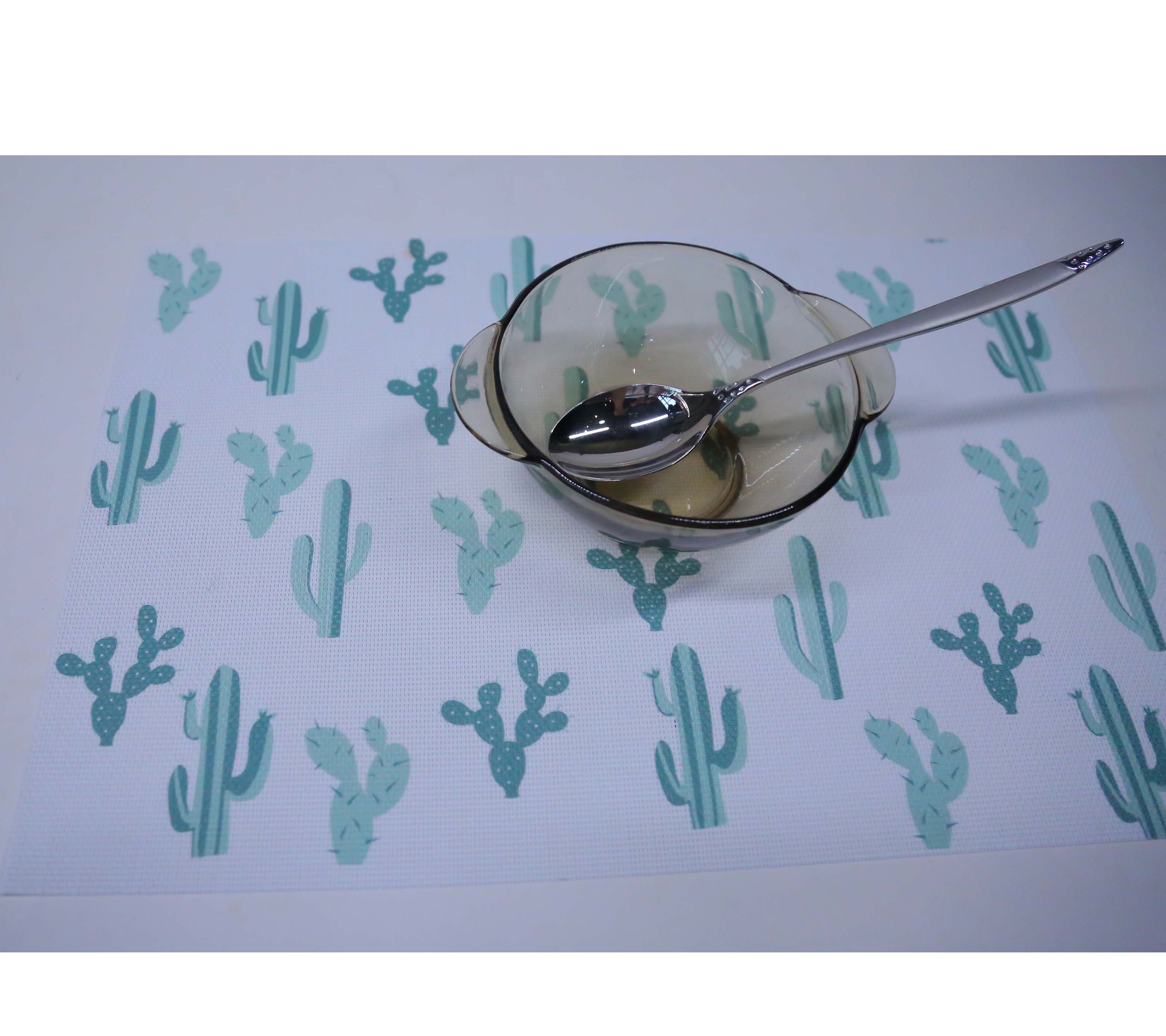 Stock Wholesale PVC Printing Cactus Dining Table Mats Anti Slip Woven Decorative Vinyl Placemats Washable Kitchen Table mats