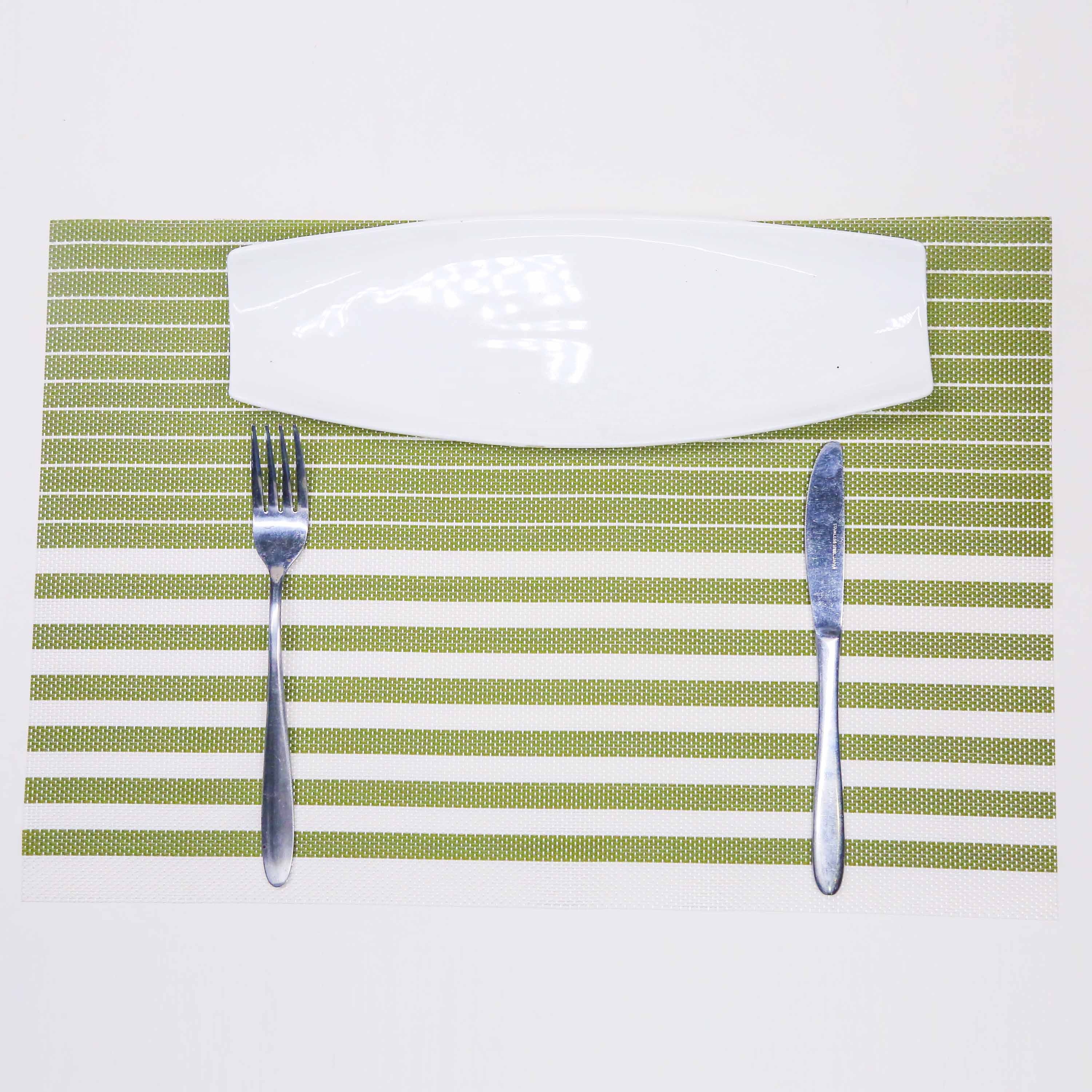 There are different versions of jacquard PVC placemat for table