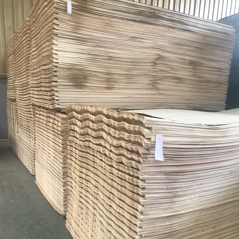 Decorative good quality 0.28mm recon gurjan face veneer/engineered wood veneer manufacturer