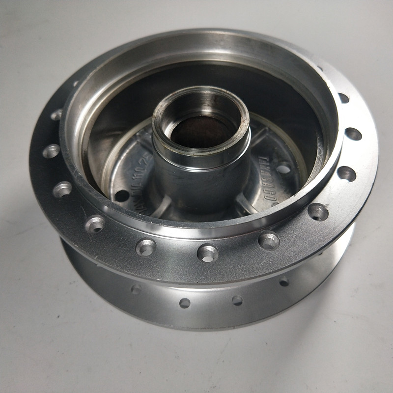 Aluminum wave 110 motorcycle rear wheel hub