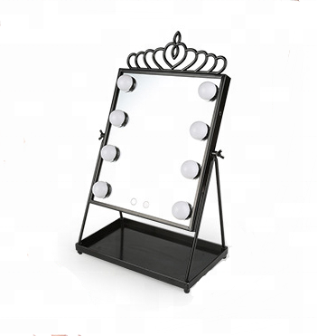 2018 latest desktop makeup mirror powered battery and USB charged with European crown modeling