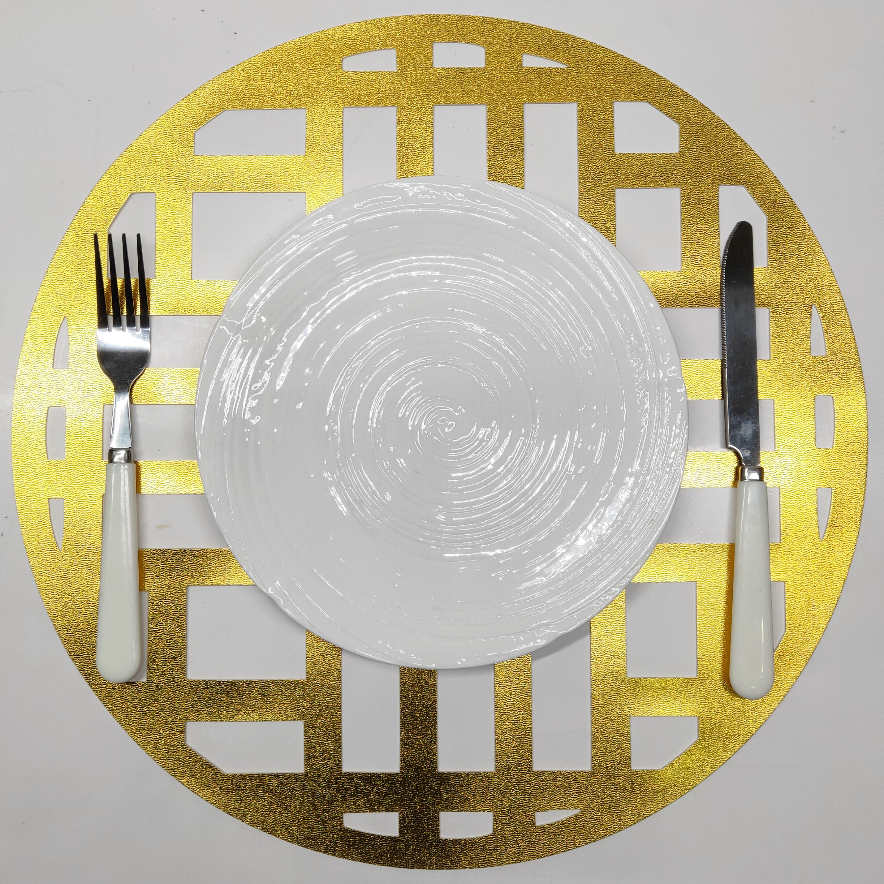 Tabletex PVC foam cutting round gold food serving classic wholesale cheap new design dinner set placemats