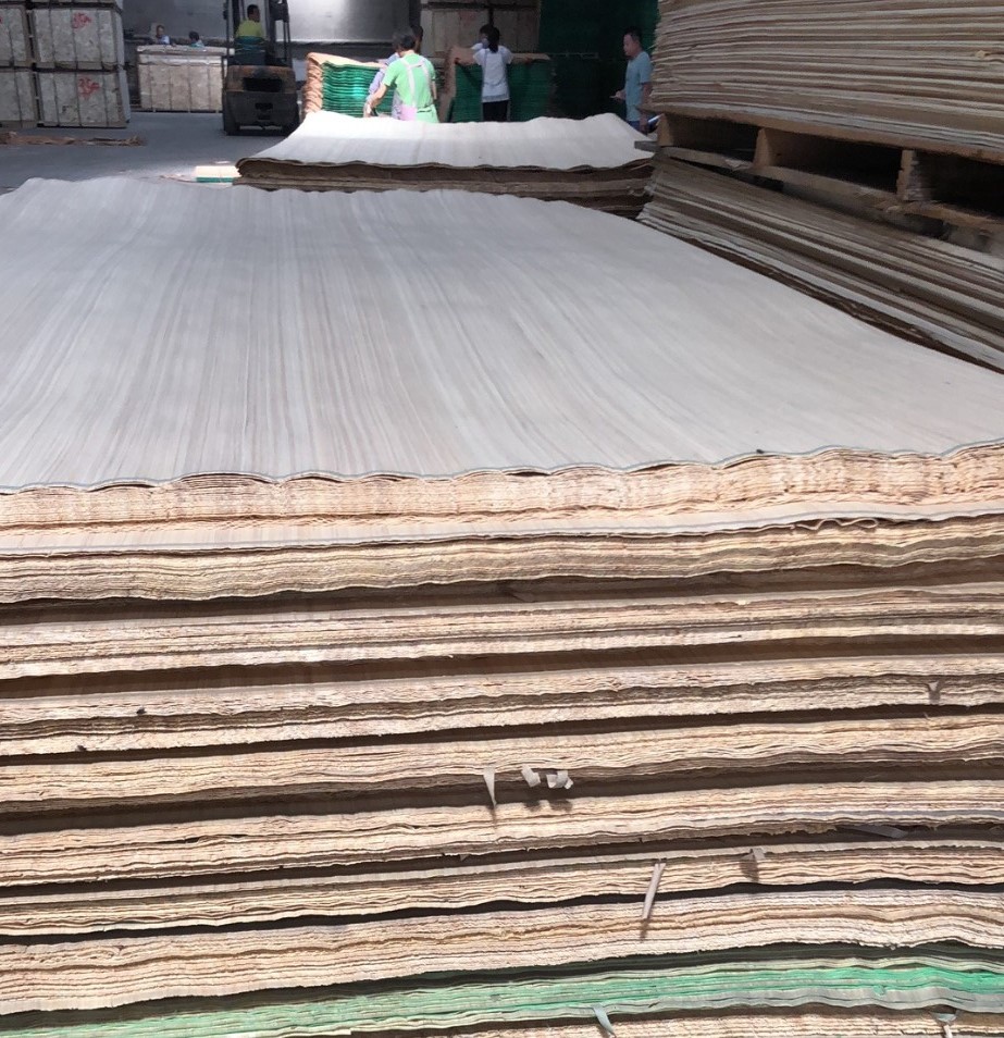 Rotary Cut wood veneer recon white veneer poplar wood veneers for plywood