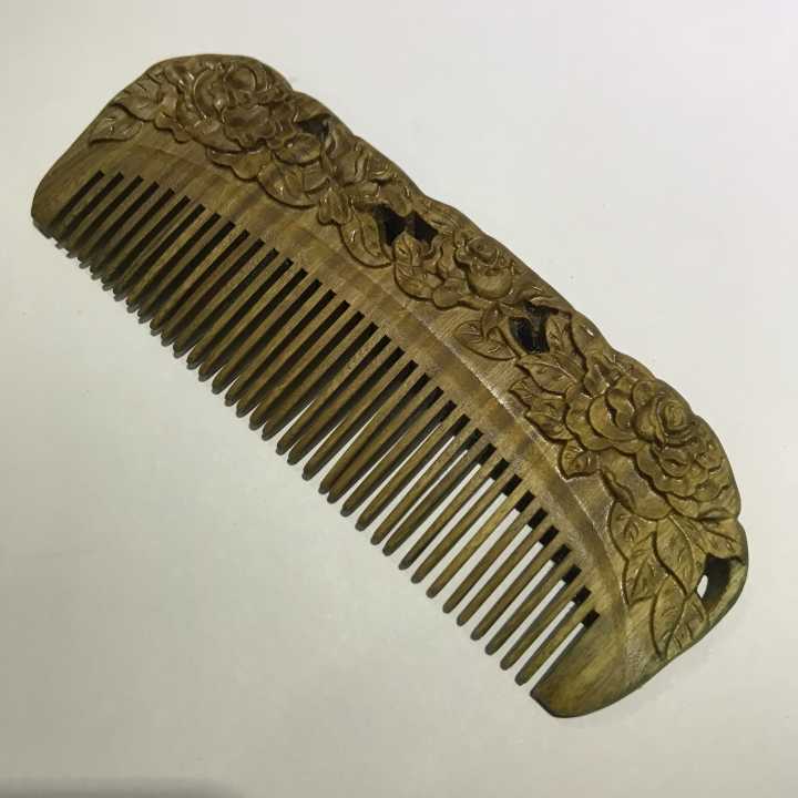 natural  beard hair wood   comb  for mustaches