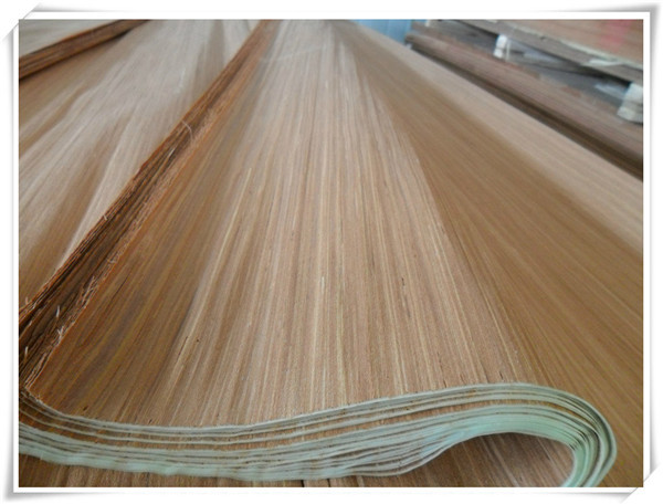 Engneered Indonesia Pearl Wood Veneer white recon wood veneer