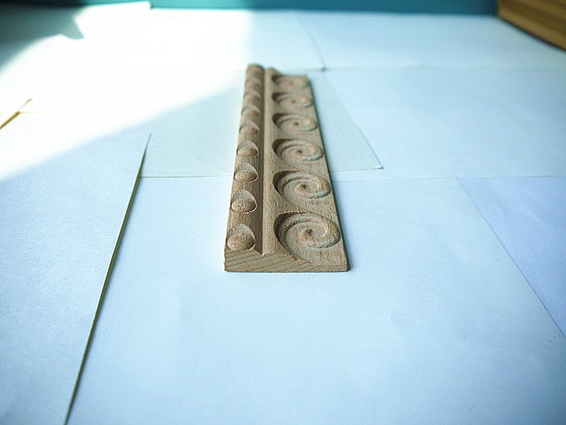 manual mouldings