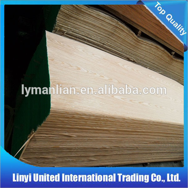 reconstituted oak wood veneer