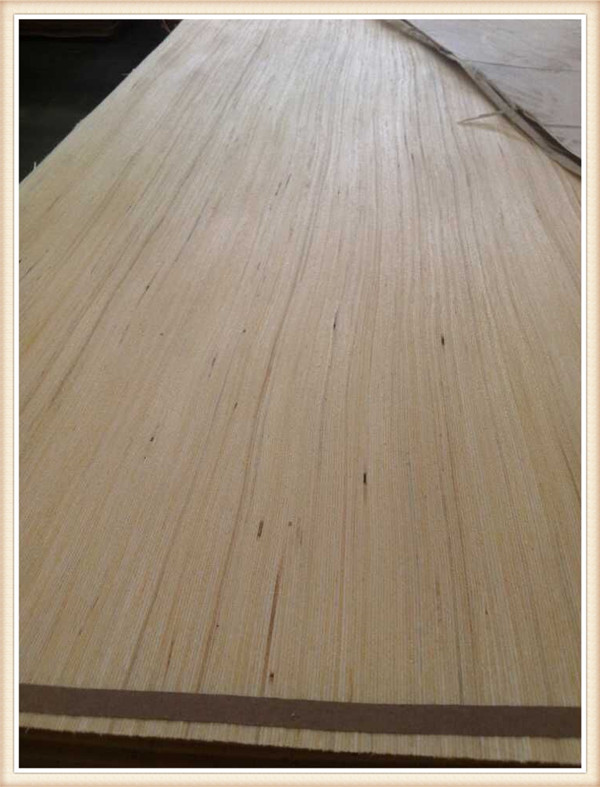 natural wood face veneer 4*8 PLB veneer producing factory in China