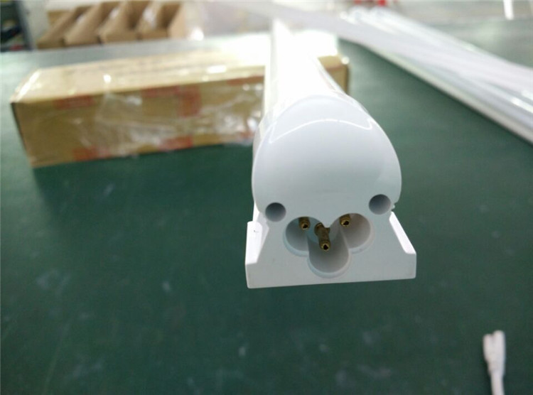 Good price led uv light led t8 4ft 20w tube led ultraviolet fluorescent lamp