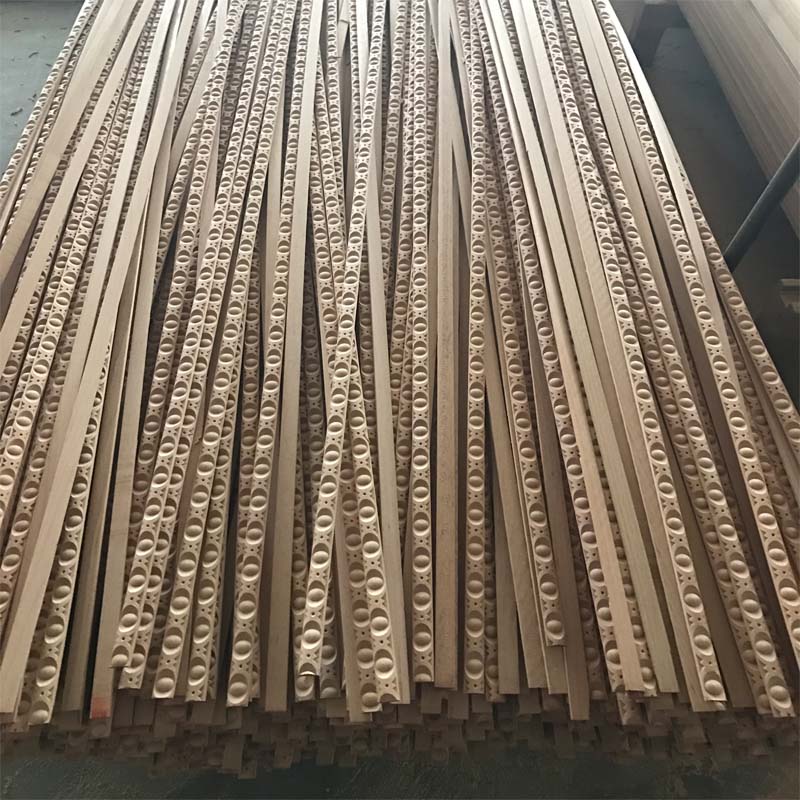 Triangular Poplar Wood Moulding