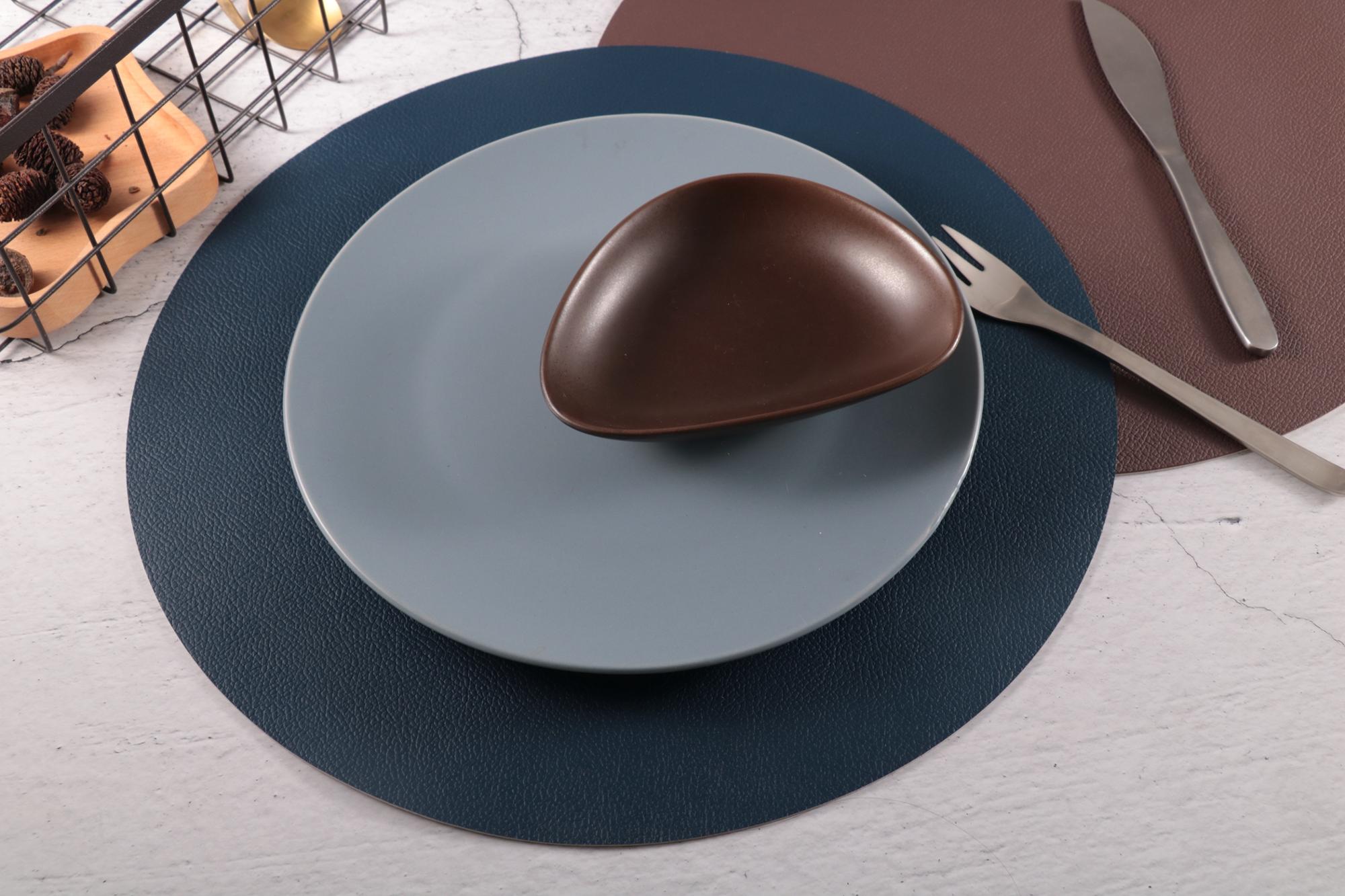 Tabletex Eco-Friendly round pvc leather anti-proof dining table mat