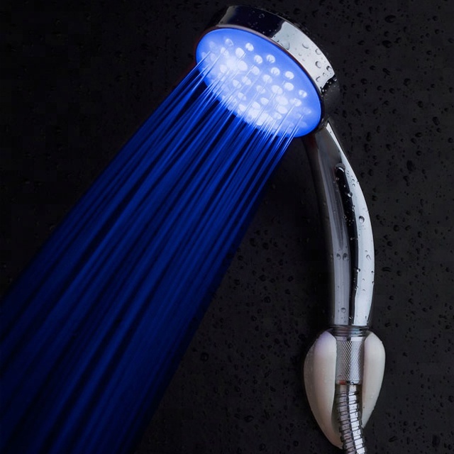 Ruichaoteng Indoor LED Shower Head RGB Colors Changing LED Meteor Shower Light