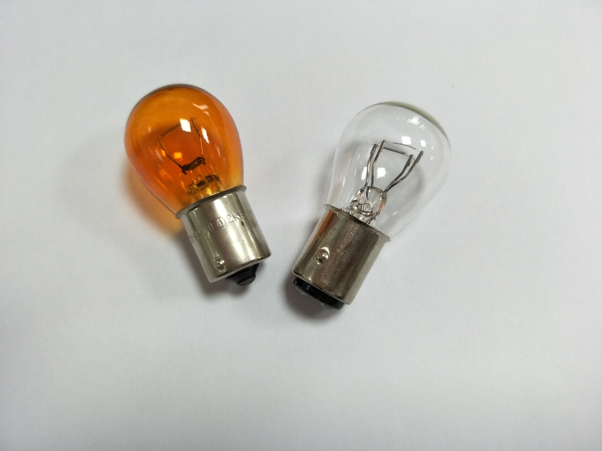 fast response quick delivery Auto halogen lamp S25 BA15S BAU15S BAY15D 12V 21/5W 21W park light p21w halogen bulb