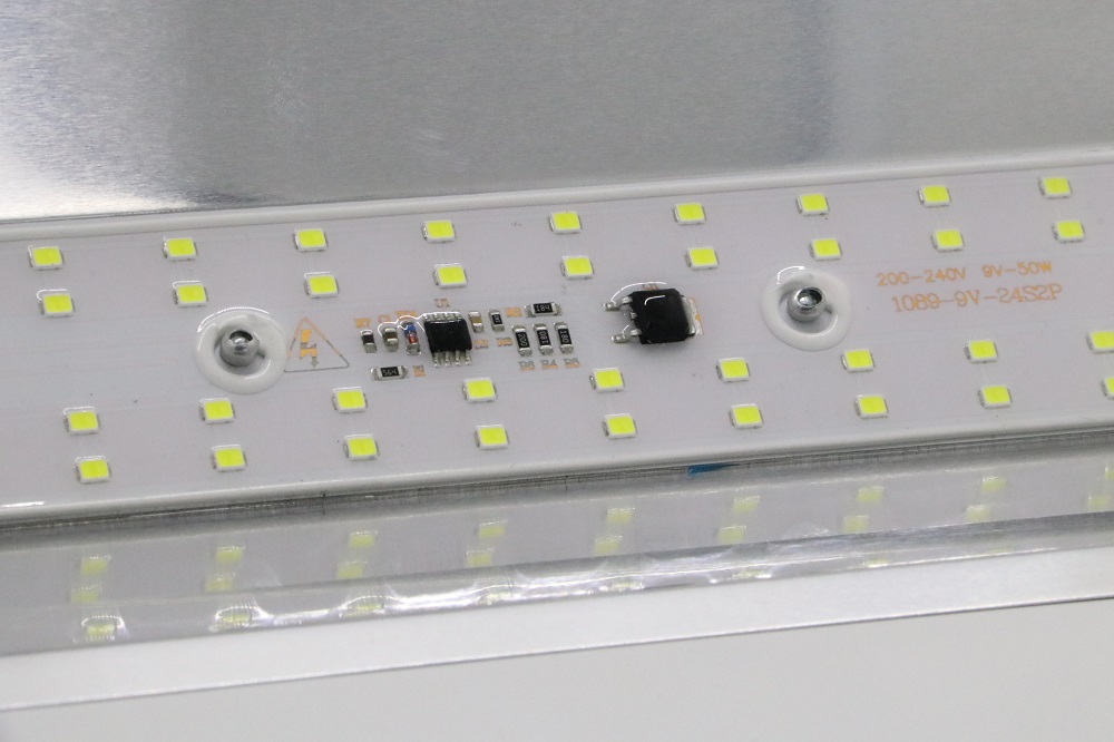 Waterproof AC200-240V Aluminum Body Led Flood Light Lodine-tungsten Lamp
