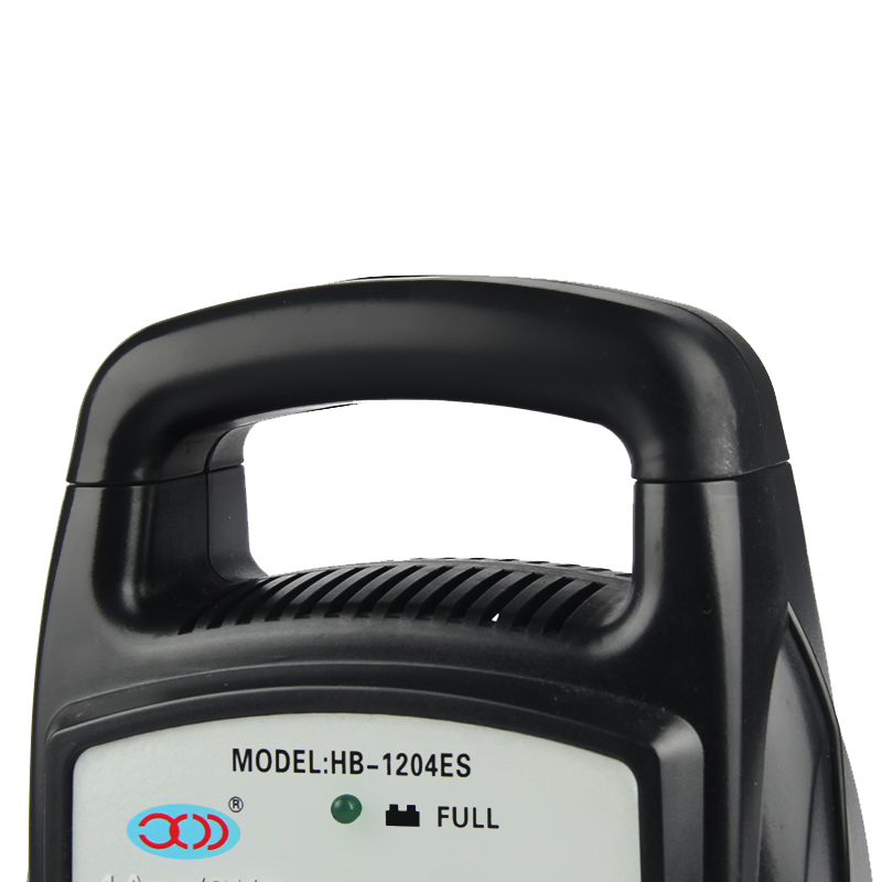 12V/2.8A 51W Portable Car Battery Charger in Black Color