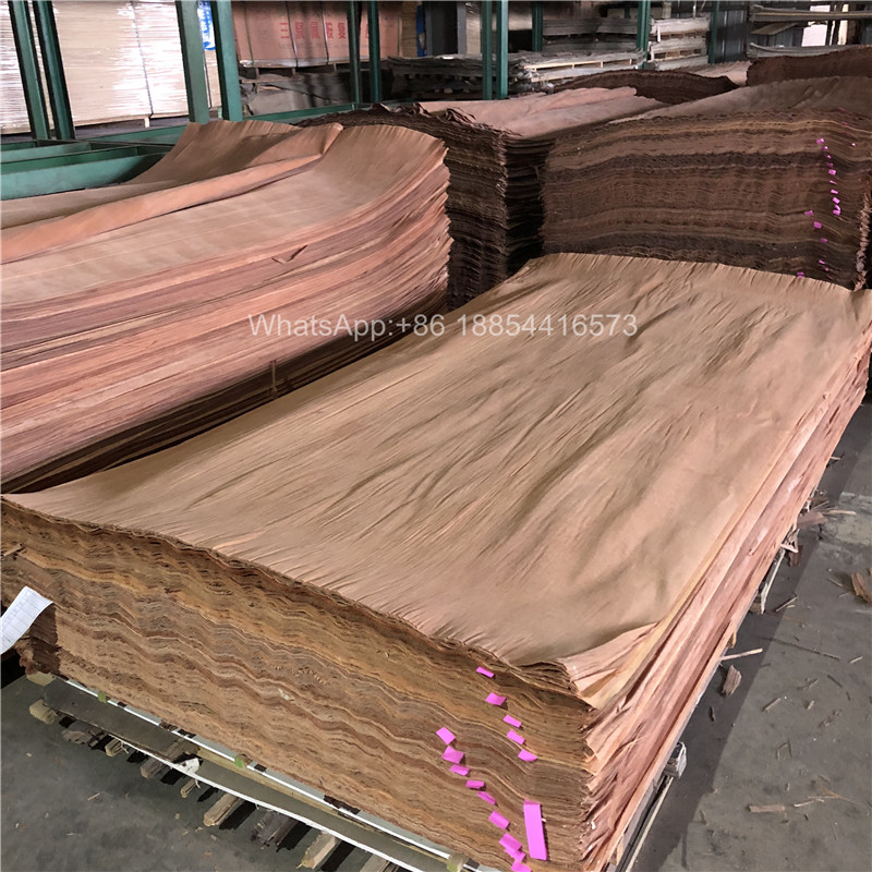 3.0mm Rotary Cut Keruing Veneer Plywood Face Veneer