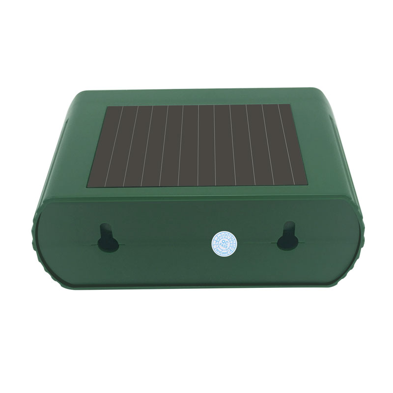 House outdoor ultrasonic solar power animal repeller device