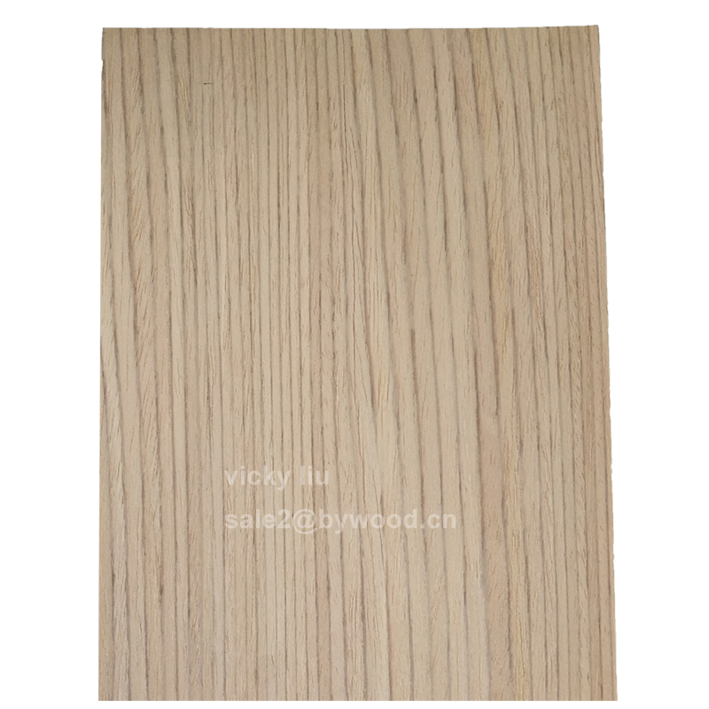 Furniture decorates the surface of the skin recon wood veneer