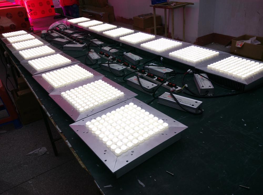 Aluminium alloy 100W 120W 150W LED Canopy Light Fixture with 5yrs warranty