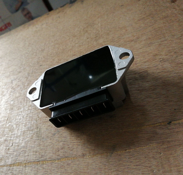 vespa scooter 12V voltage regulator rectifier