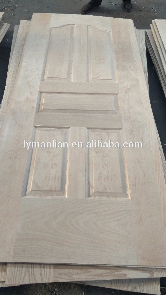 Real wood timber gate veneer moulded wood door skin in China