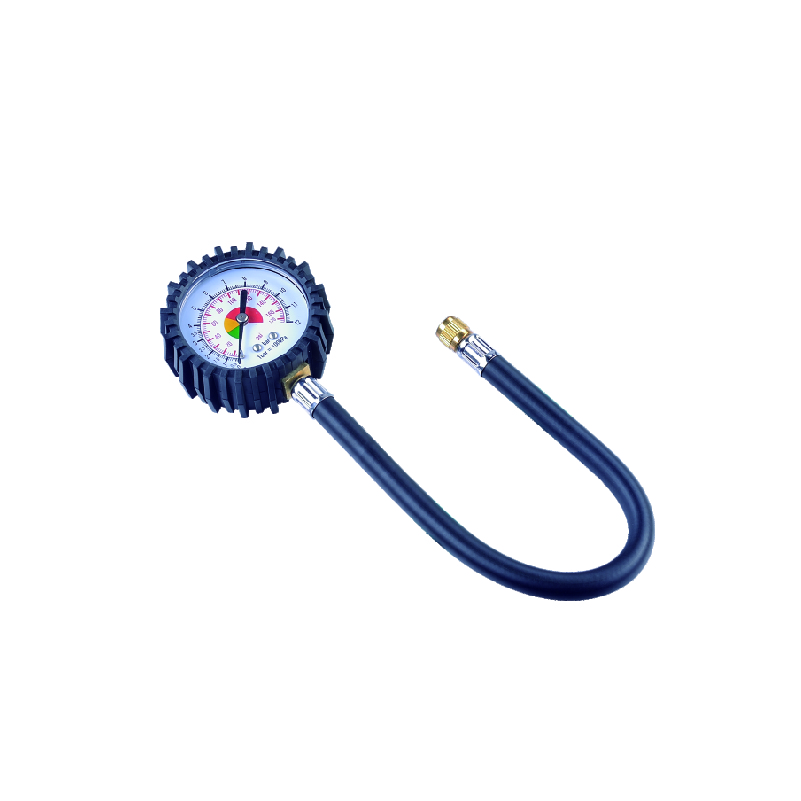 Dial Truck Tire Gauge With Rugged Gear-Style Protective Guard