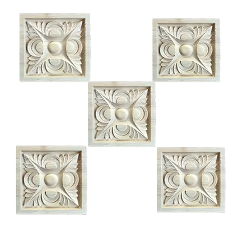 Wood carvings are decorated with solid wood European furniture