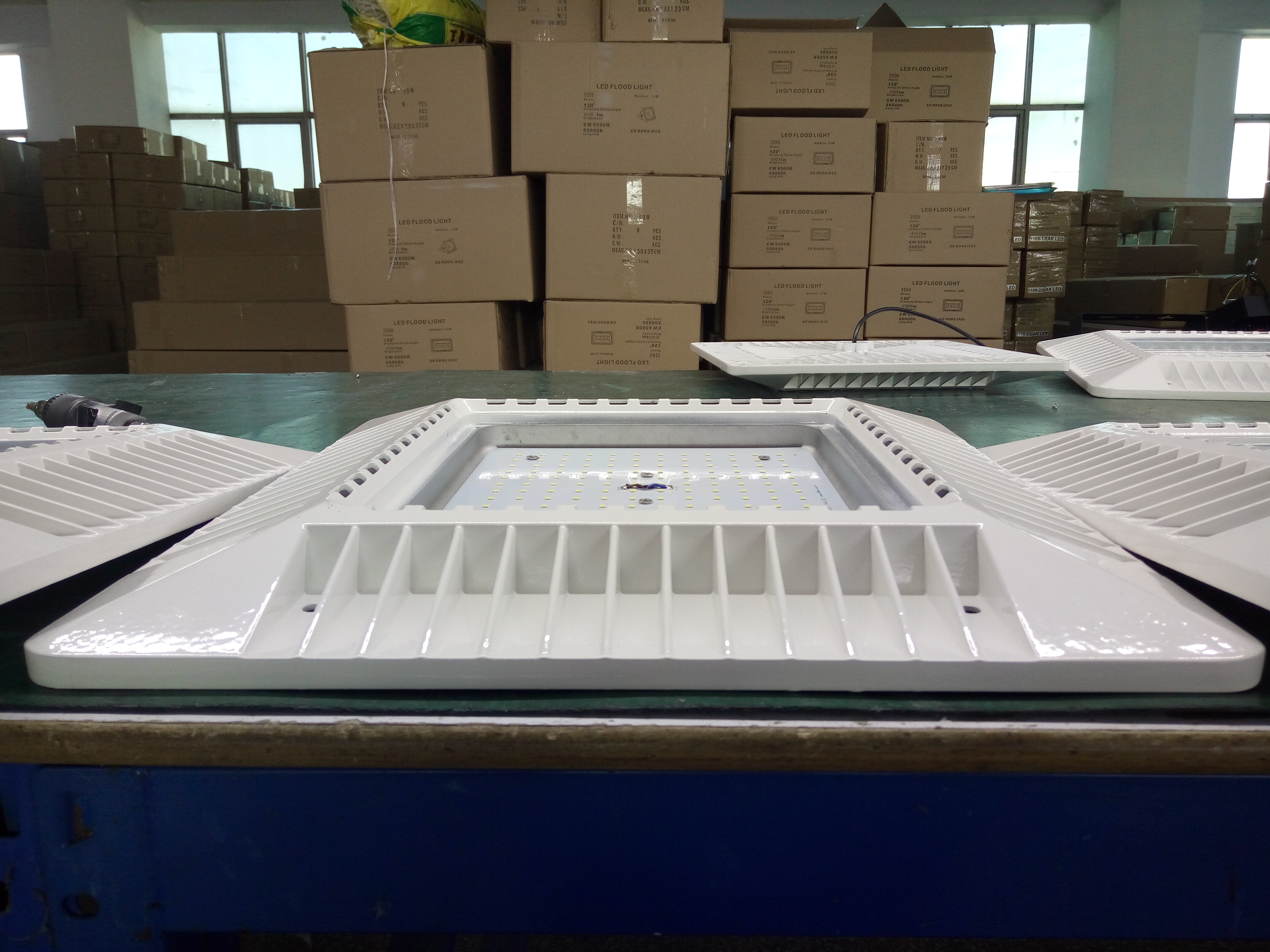 Super bright waterproof IP65 gas station led canopy lights 150w