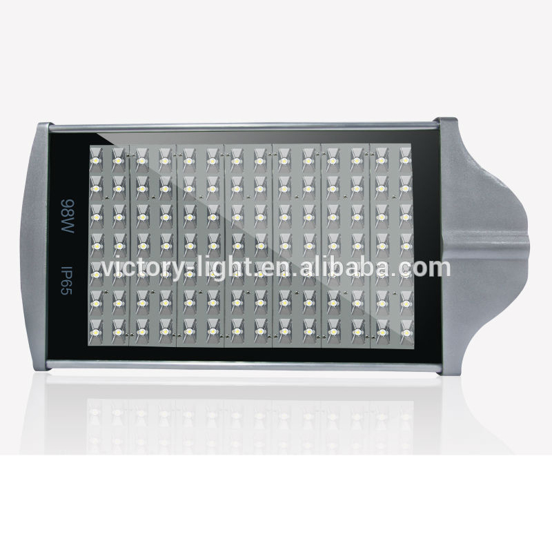 Outdoor Area Lighting IP65 Aluminium Alloy 98W 100W 120W LED Street Light