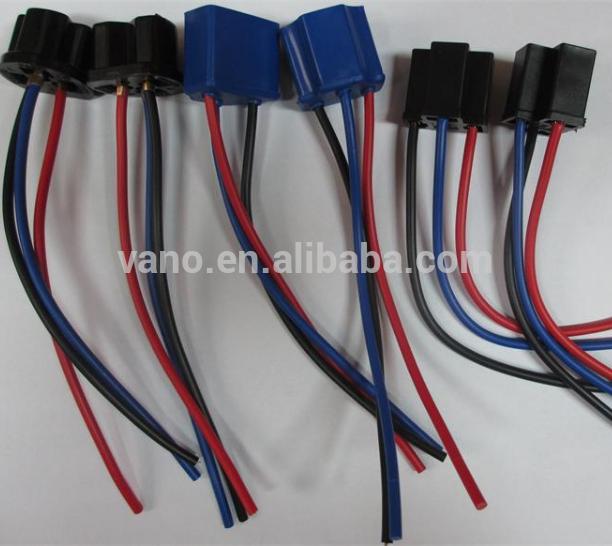 S0402 Plastic H4 Headlight Lamp Plug & Socket