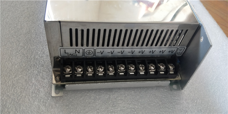 High frequency switching power supply for 808 handle