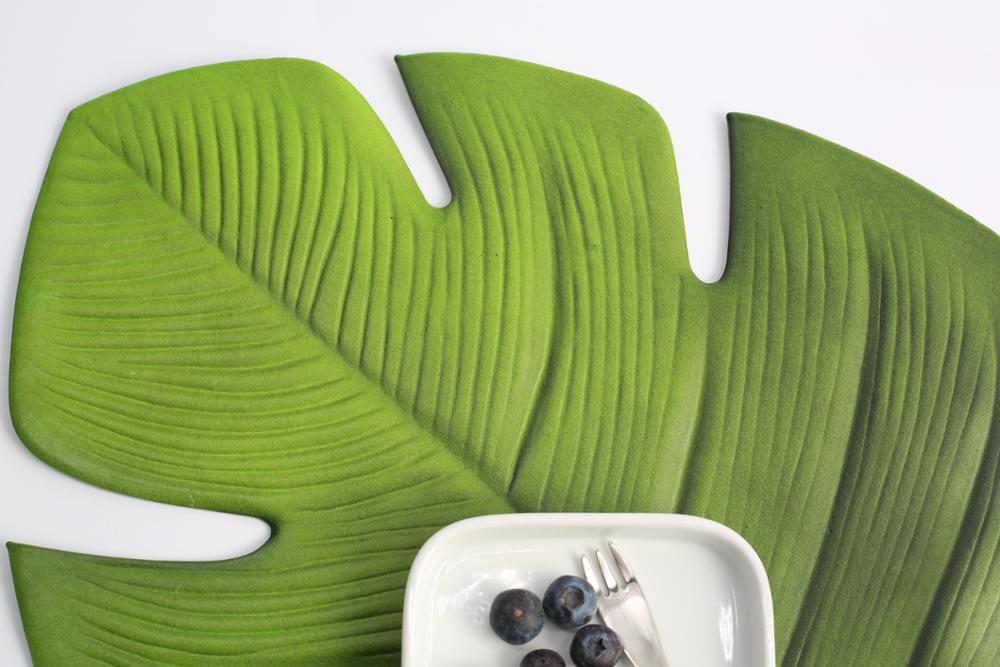 Tabletex Eco-Friendly Easy-clean EVA Green or Silver Leaf Placemats