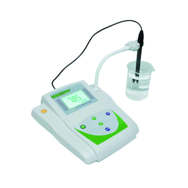 High Accuracy LCD Digital Conductivity Meter