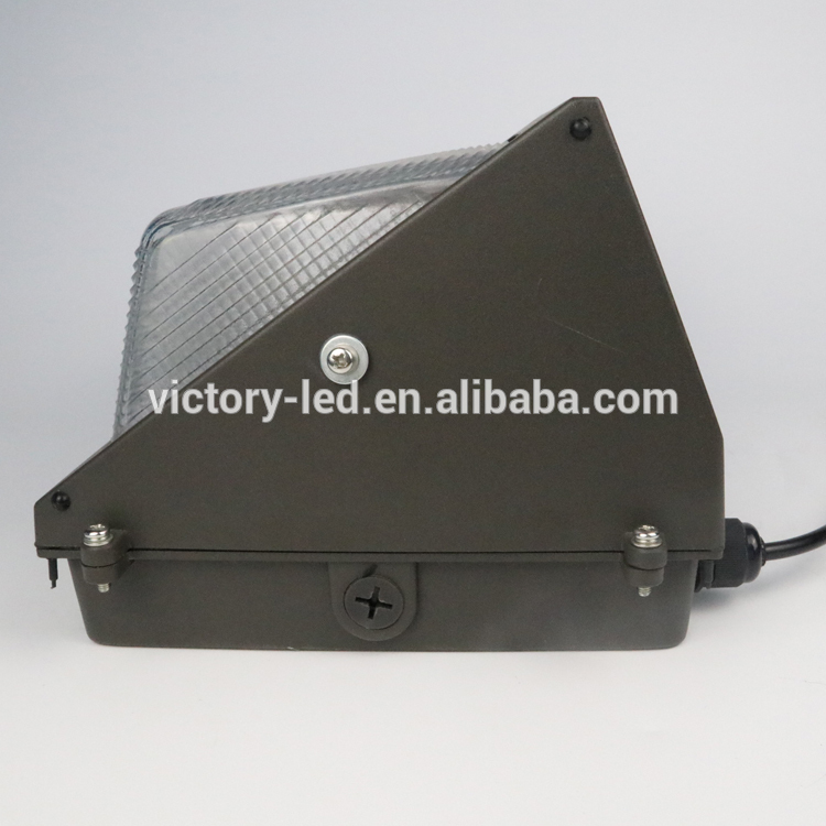 Commercial LED Wall Pack Light 80W 100W 120W IP65 Outdoor LED Wallpack